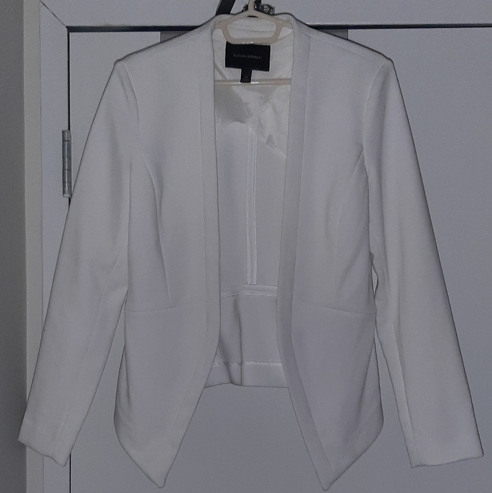 Banana Republic | White Blazer